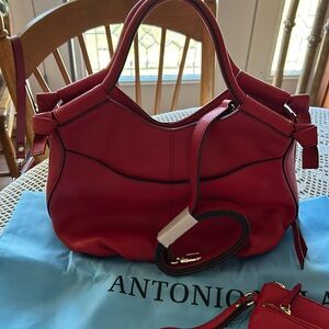 Antonio Melanie super soft red purse